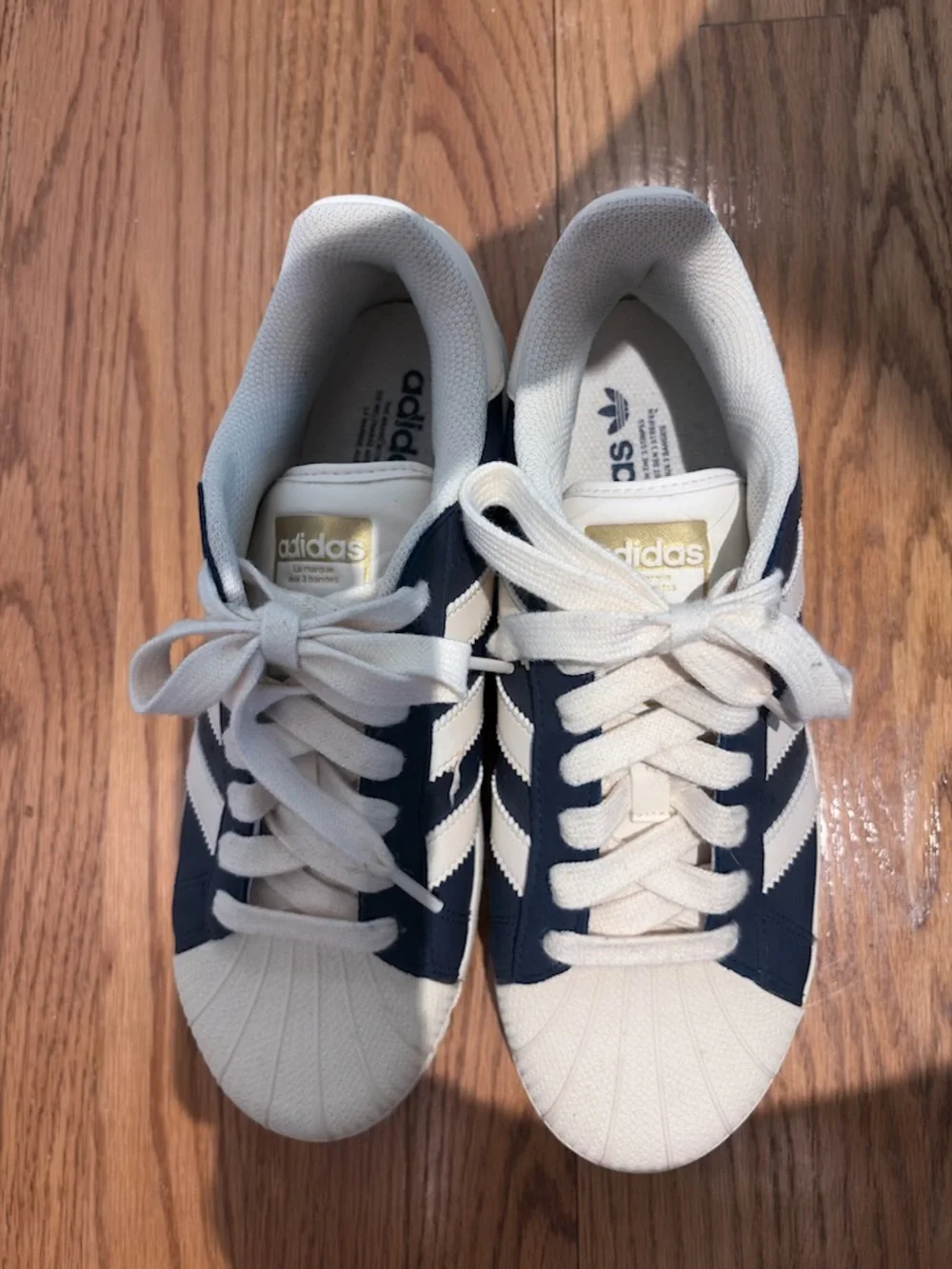 Adidas SUPERSTAR XLG SHOES - Picture 5 of 9